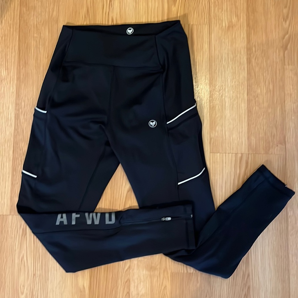 Alpha Forward Women’s Tech Leggings, Black, Size L